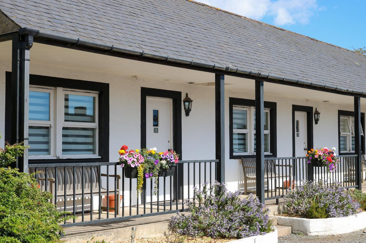 The Farmers Inn Dumfries Exterior foto